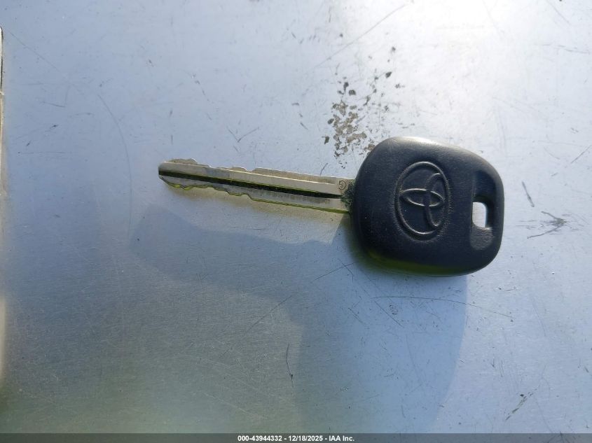 2011 Toyota Tacoma Prerunner V6 VIN: 3TMJU4GN8BM113132 Lot: 43944332