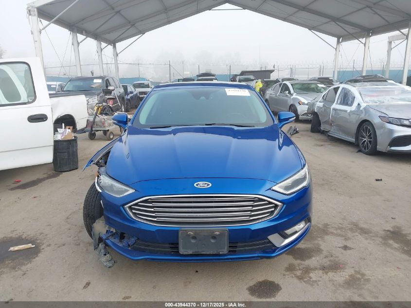 2017 Ford Fusion Energi Se Luxury VIN: 3FA6P0PU7HR110656 Lot: 43944370