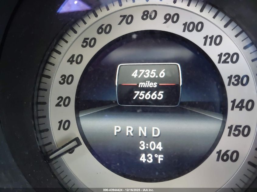 2014 Mercedes-Benz C 300 Luxury 4Matic/Sport 4Matic VIN: WDDGF8AB6EA893410 Lot: 43944424