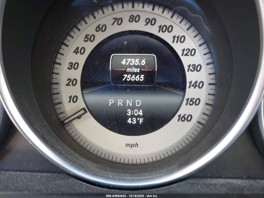 2014 Mercedes-Benz C 300 Luxury 4Matic/Sport 4Matic VIN: WDDGF8AB6EA893410 Lot: 43944424