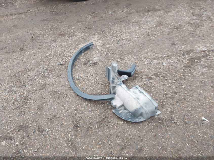 2016 Nissan Rogue S VIN: KNMAT2MT3GP637638 Lot: 43944425