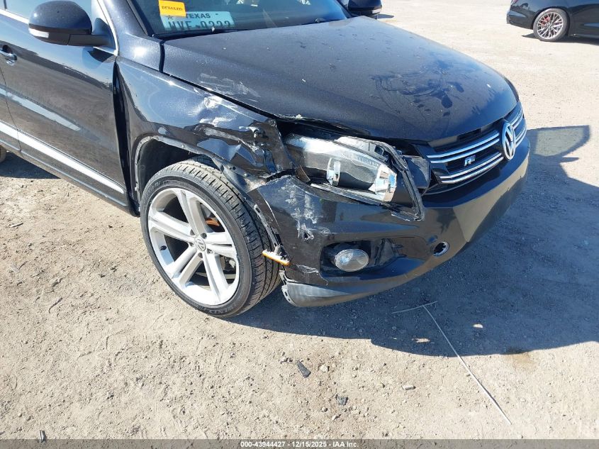 2016 Volkswagen Tiguan R-Line/S/Se/Sel VIN: WVGAV7AX0GW040687 Lot: 43944427