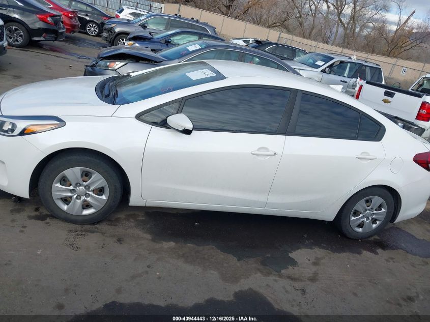 2018 Kia Forte Lx VIN: 3KPFL4A72JE226585 Lot: 43944443