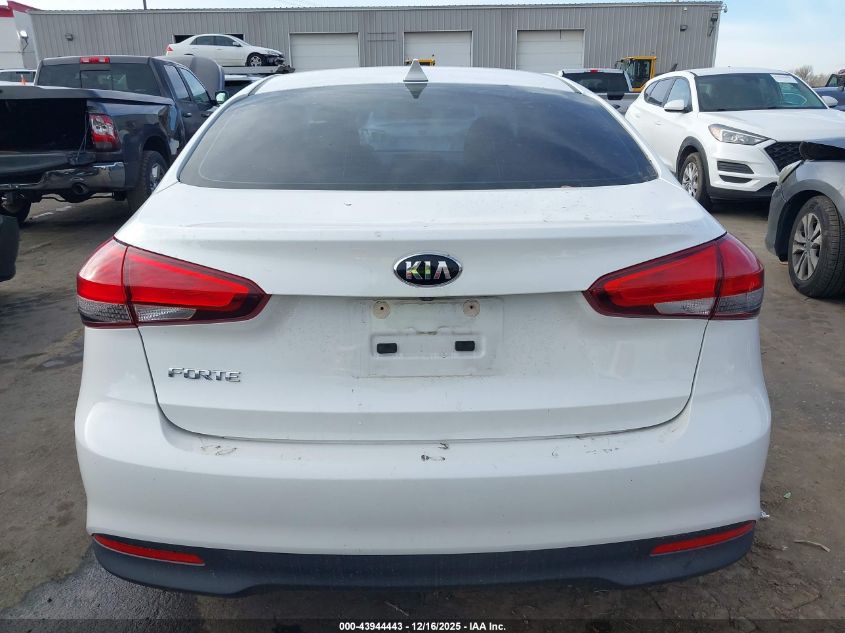 2018 Kia Forte Lx VIN: 3KPFL4A72JE226585 Lot: 43944443
