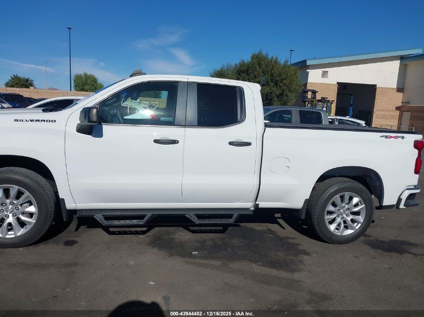 2021 Chevrolet Silverado 1500 4Wd Standard Bed Custom VIN: 1GCRYBEK5MZ149690 Lot: 43944452
