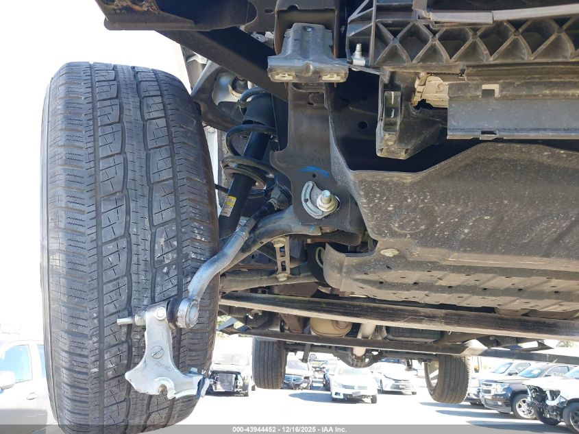 2021 Chevrolet Silverado 1500 4Wd Standard Bed Custom VIN: 1GCRYBEK5MZ149690 Lot: 43944452