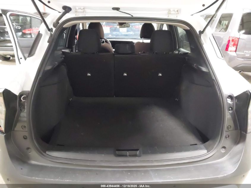 2025 Nissan Kicks Sv Intelligent Awd VIN: 3N8AP6CB2SL346559 Lot: 43944456