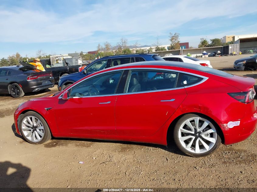 2018 Tesla Model 3 Long Range/Mid Range VIN: 5YJ3E1EA1JF126182 Lot: 43944477
