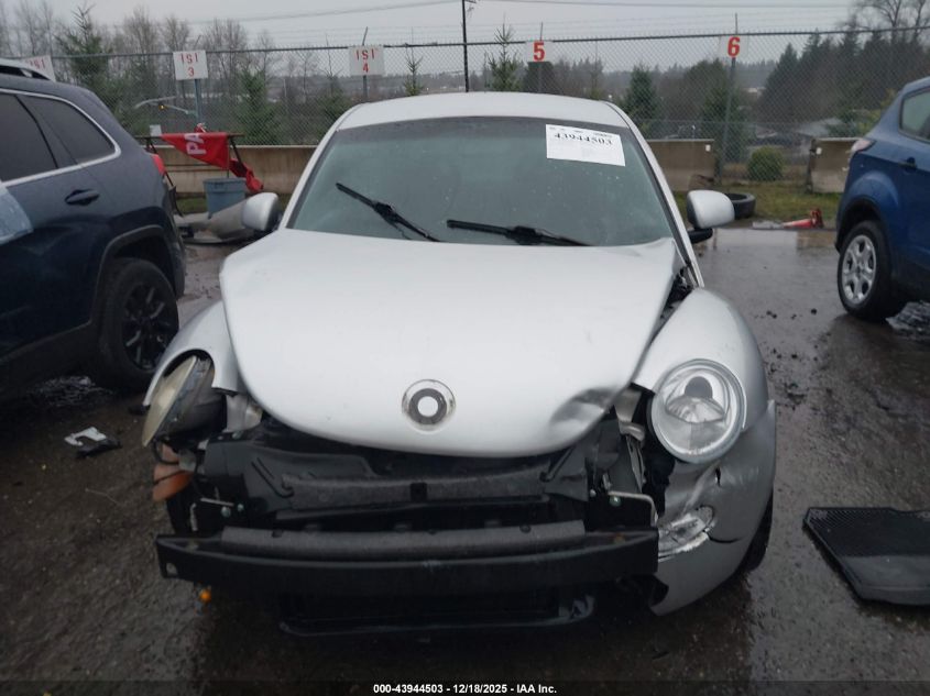 1998 Volkswagen New Beetle VIN: 3VWBB61C2WM042221 Lot: 43944503