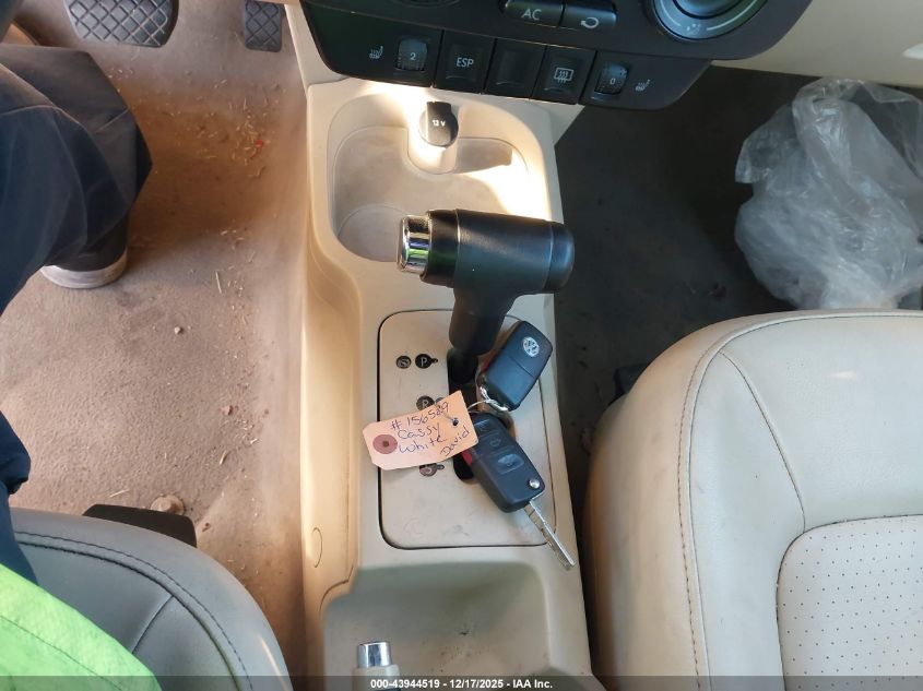 2010 Volkswagen New Beetle 2.5L VIN: 3VWRG3ALXAM005134 Lot: 43944519