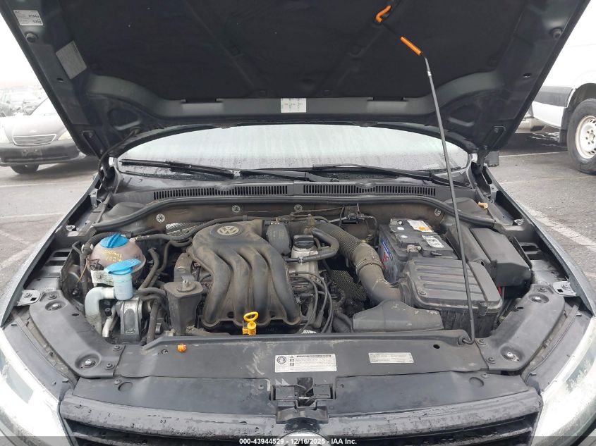 2012 Volkswagen Jetta 2.0L S VIN: 3VW2K7AJ5CM408852 Lot: 43944529