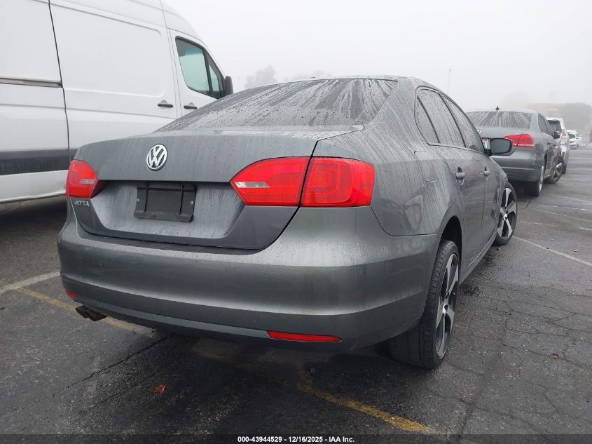 2012 Volkswagen Jetta 2.0L S VIN: 3VW2K7AJ5CM408852 Lot: 43944529