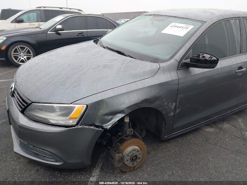 2012 Volkswagen Jetta 2.0L S VIN: 3VW2K7AJ5CM408852 Lot: 43944529