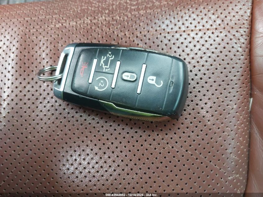 2020 Ram 1500 Laramie Longhorn 4X4 5'7 Box VIN: 1C6SRFKT5LN205837 Lot: 43944552