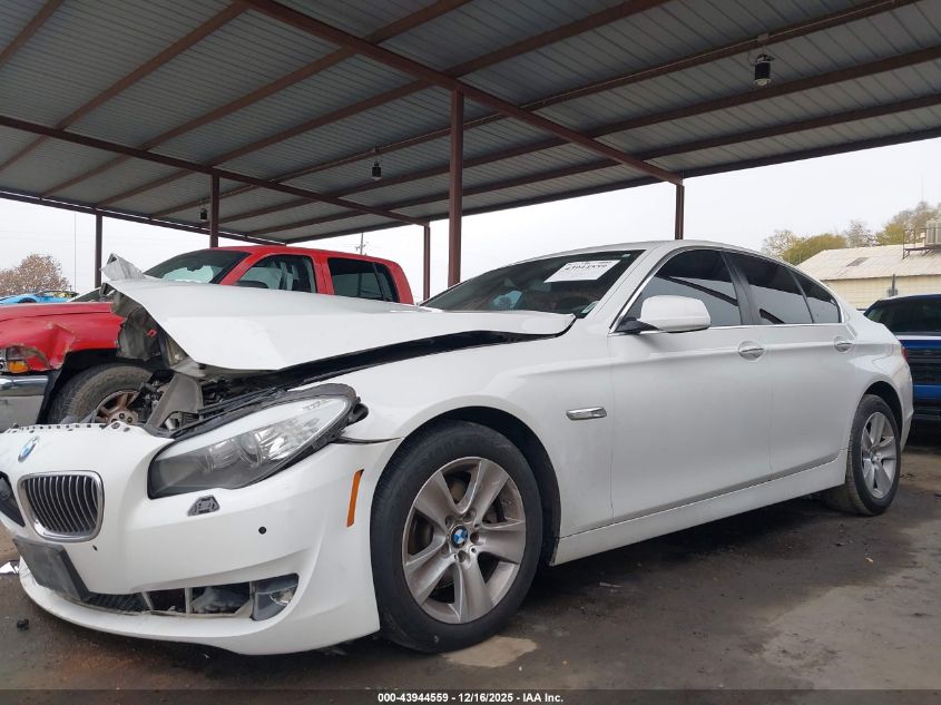 2013 BMW 528I VIN: WBAXG5C56DD233777 Lot: 43944559