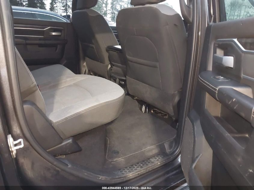 2024 Ram 2500 Big Horn 4X4 6'4 Box VIN: 3C6UR5DL2RG286040 Lot: 43944569