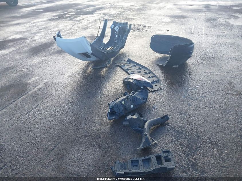 2017 Chevrolet Malibu 1Lt VIN: 1G1ZE5ST4HF169789 Lot: 43944570