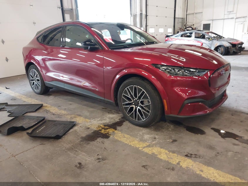 2025 Ford Mustang Mach-E Premium