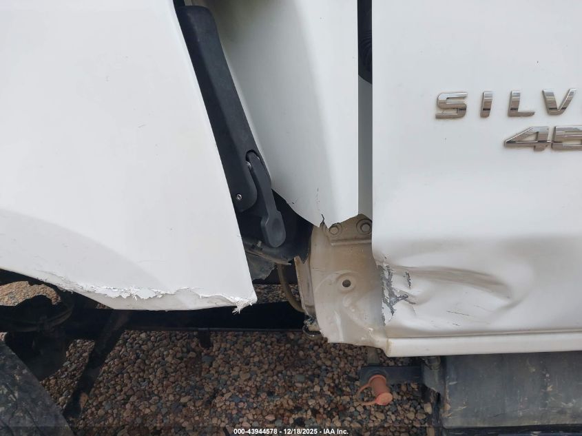 2020 Chevrolet Silverado 6500Hd 1Wt VIN: 1HTKHPVK7LH590730 Lot: 43944578