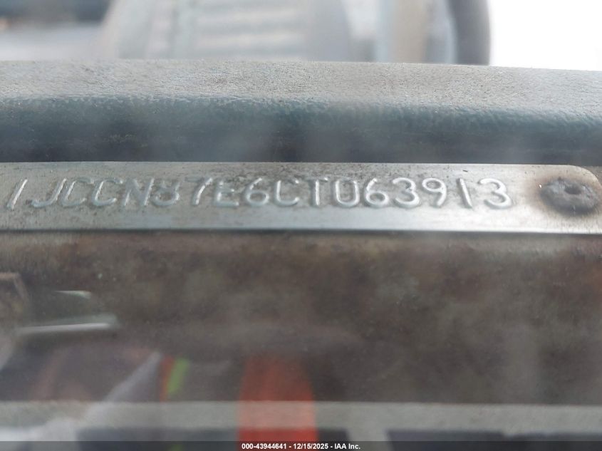 1982 Jeep Jeep Cj7 VIN: 1JCCN87E6CT063913 Lot: 43944641