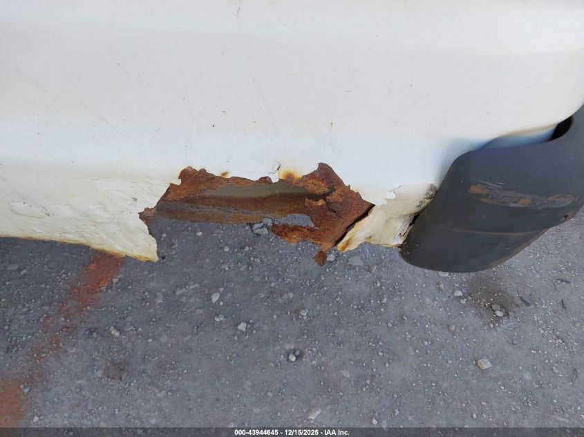 2007 Ford E-350 Super Duty Xl/Xlt VIN: 1FBSS31L47DB09355 Lot: 43944645