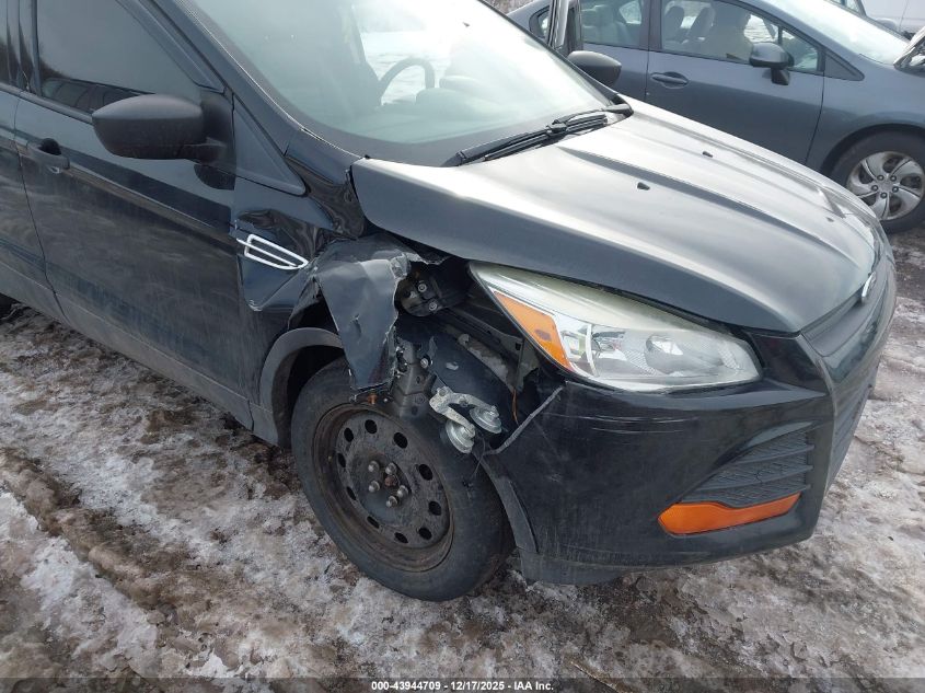 2016 Ford Escape S VIN: 1FMCU0F73GUA24863 Lot: 43944709