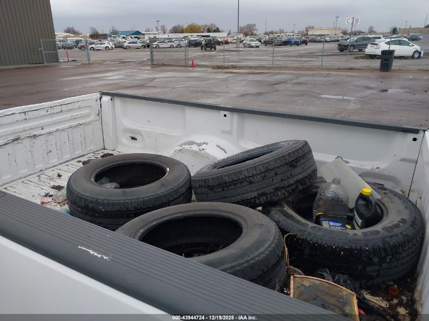 2002 Ford F-150 Xl/Xlt VIN: 1FTRF172X2NA28218 Lot: 43944724