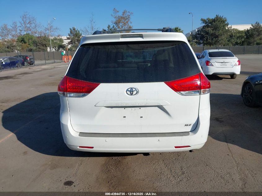2011 Toyota Sienna Xle V6 VIN: 5TDYK3DC7BS010236 Lot: 43944735