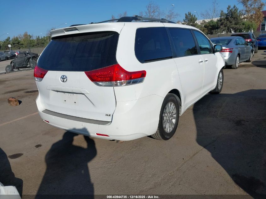 2011 Toyota Sienna Xle V6 VIN: 5TDYK3DC7BS010236 Lot: 43944735