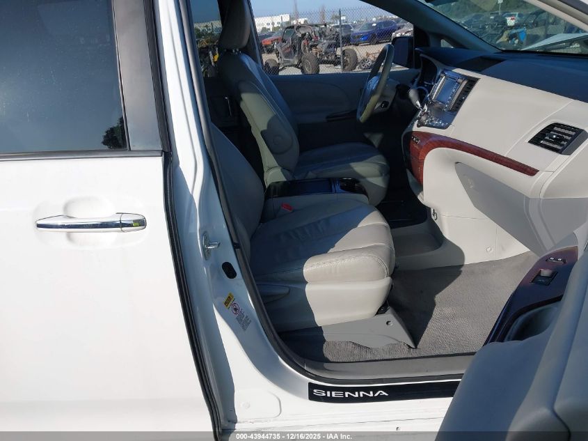 2011 Toyota Sienna Xle V6 VIN: 5TDYK3DC7BS010236 Lot: 43944735