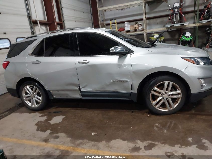 2018 Chevrolet Equinox Premier VIN: 2GNAXNEX6J6140699 Lot: 43944744