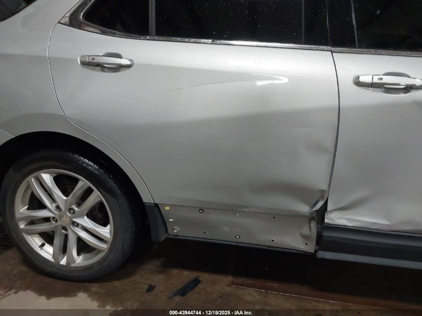 2018 Chevrolet Equinox Premier VIN: 2GNAXNEX6J6140699 Lot: 43944744
