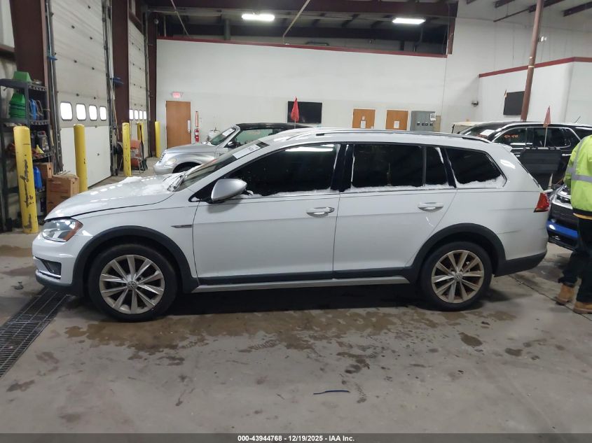 2017 Volkswagen Golf Alltrack Tsi S/Tsi Se/Tsi Sel VIN: 3VWH17AU2HM527750 Lot: 43944768