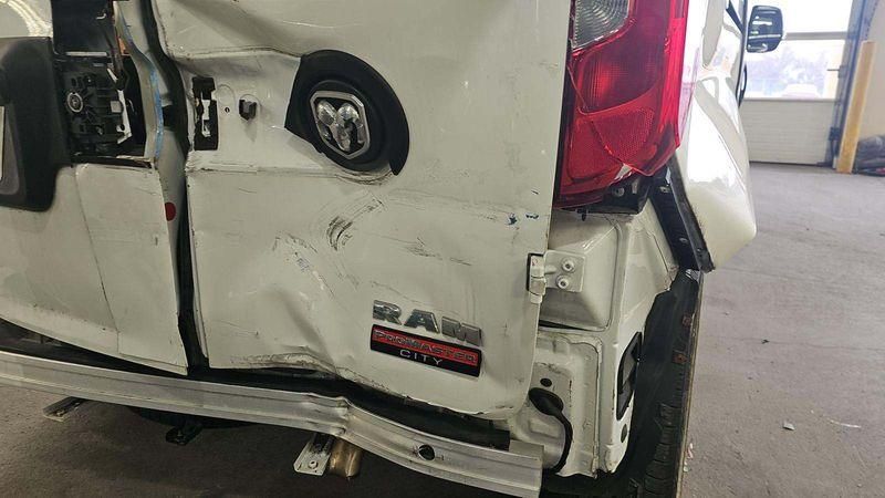 RAM PROMASTER CITY WAGON