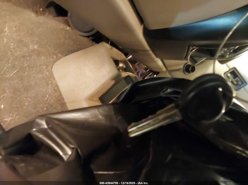 2005 Jeep Wrangler Rubicon VIN: 1J4FA69S35P302275 Lot: 43944795