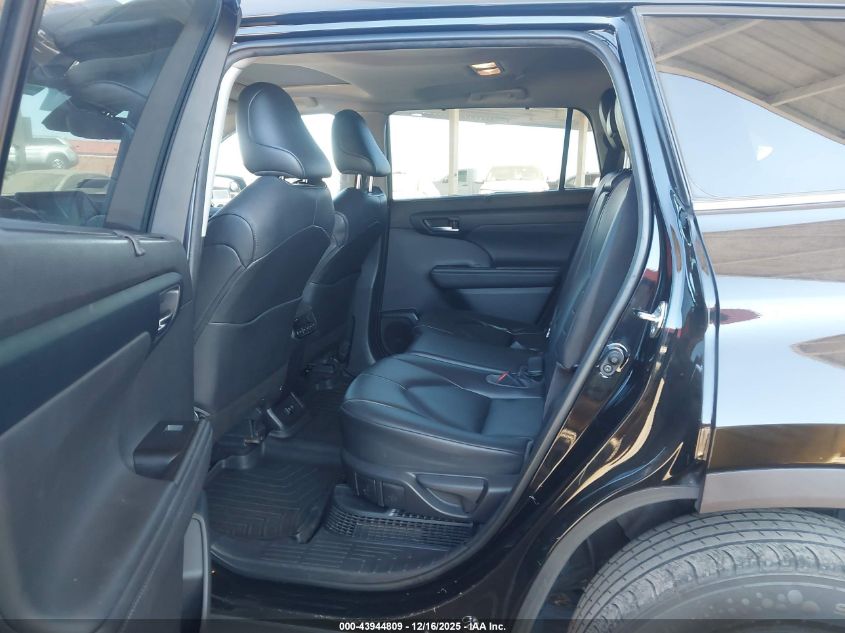 2020 Toyota Highlander Hybrid Xle VIN: 5TDGBRCH4LS502381 Lot: 43944809