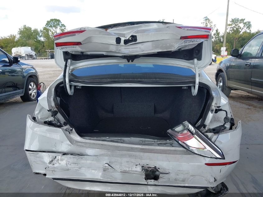 2022 Honda Accord Hybrid Sport VIN: 1HGCV3F22NA031178 Lot: 43944812