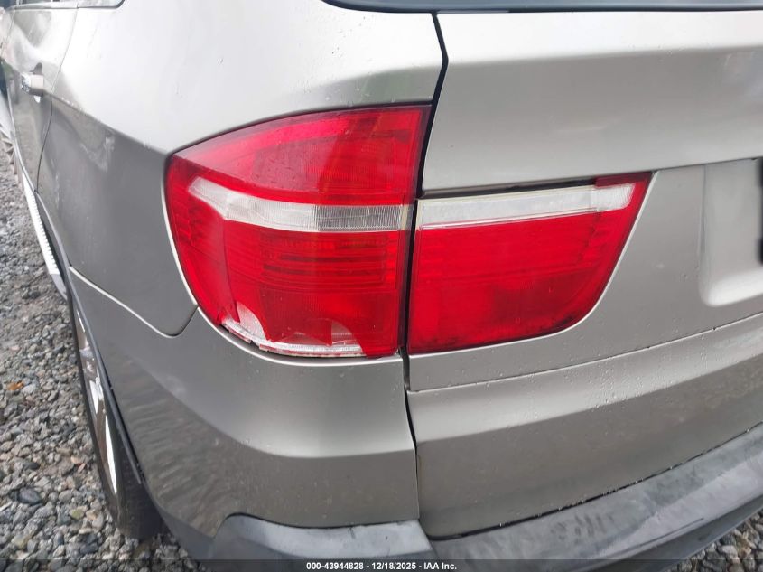 2008 BMW X5 3.0Si VIN: 5UXFE43538L009553 Lot: 43944828