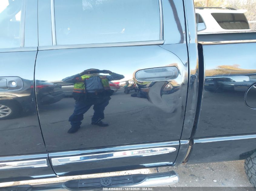 2005 Dodge Ram 1500 Slt/Laramie VIN: 1D7HA18NX5S113526 Lot: 43944833