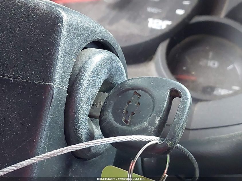 2011 Chevrolet Silverado 1500 Ls VIN: 3GCPKREA5BG395998 Lot: 43944873