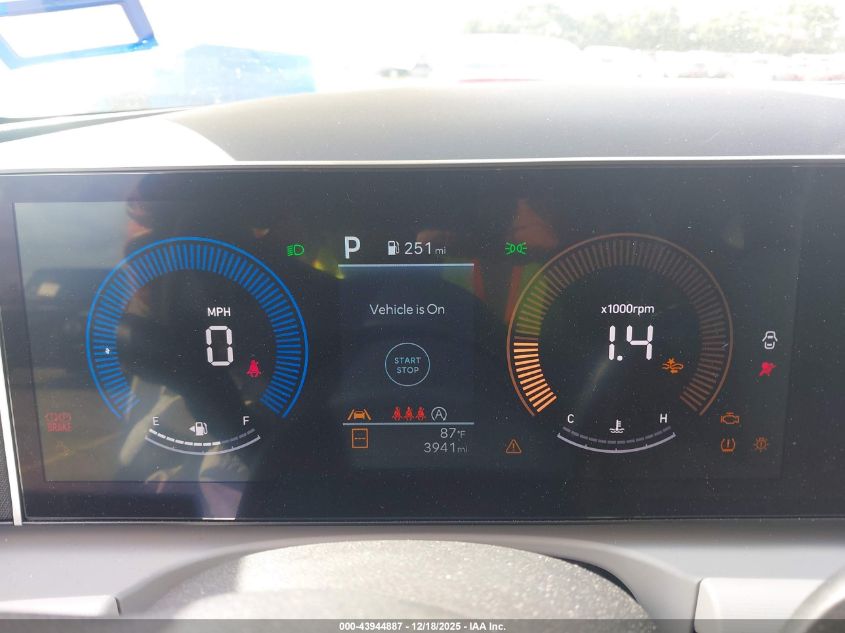 2026 Hyundai Tucson Sel VIN: 5NMJB3DE9TH640928 Lot: 43944887