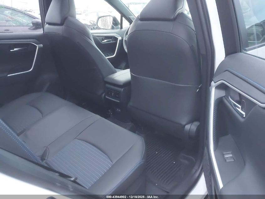 2025 Toyota Rav4 Hybrid Xse VIN: JTME6RFV0SD574671 Lot: 43944902