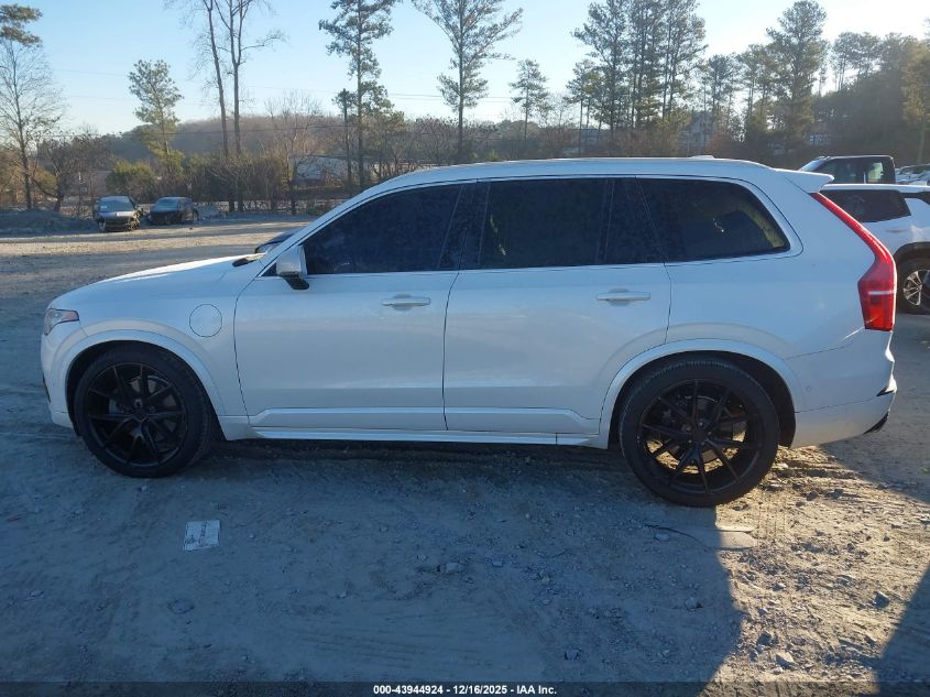 2017 Volvo Xc90 Hybrid T8 R-Design VIN: YV4BC0PM1H1150078 Lot: 43944924