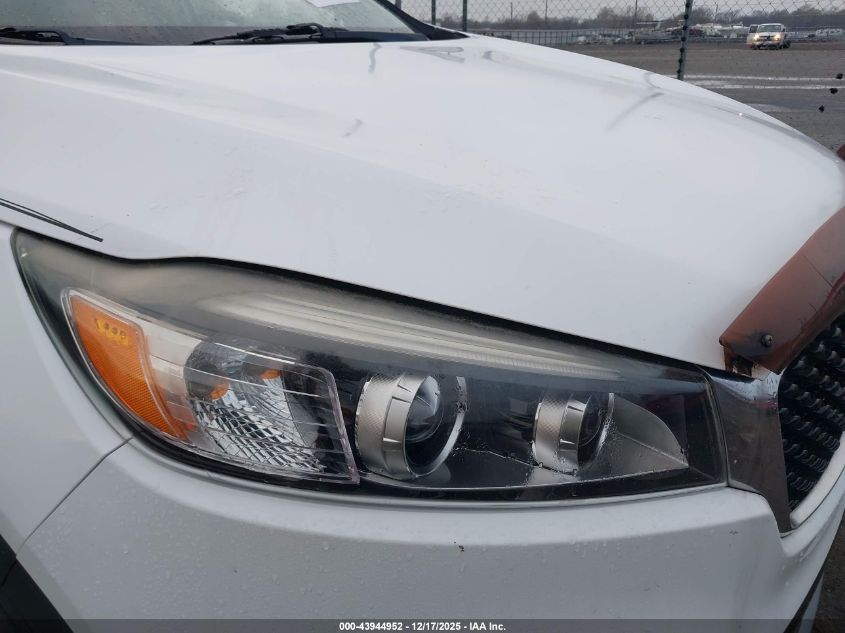 2017 Kia Sorento 3.3L Ex VIN: 5XYPH4A53HG257281 Lot: 43944952