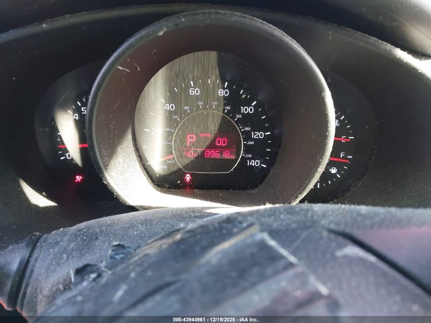 2015 Kia Soul + VIN: KNDJP3A57F7773768 Lot: 43944961