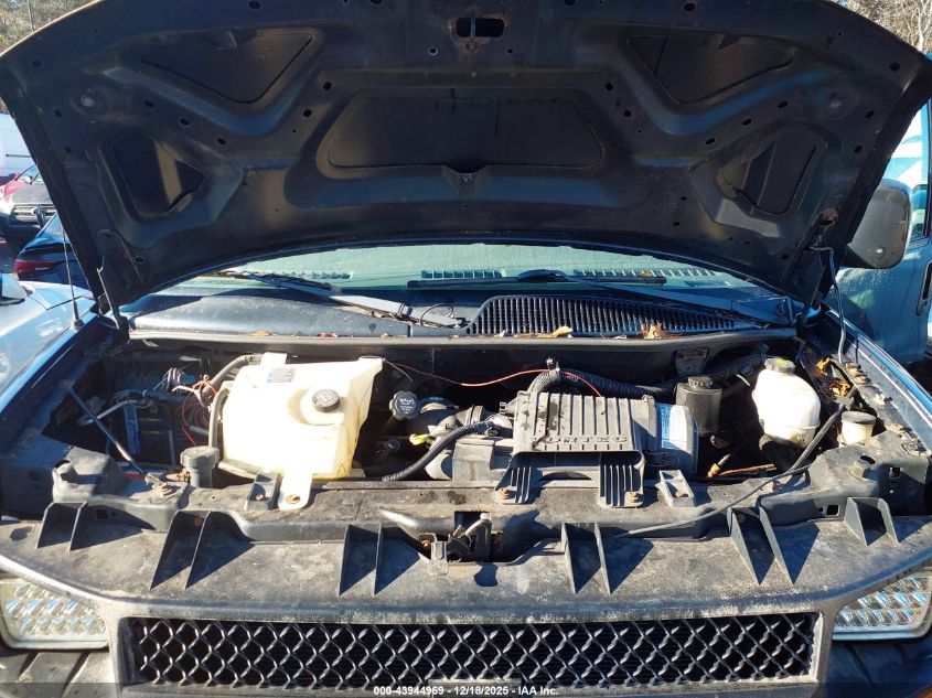 2005 Chevrolet Express VIN: 1GCGG25V451203999 Lot: 43944969