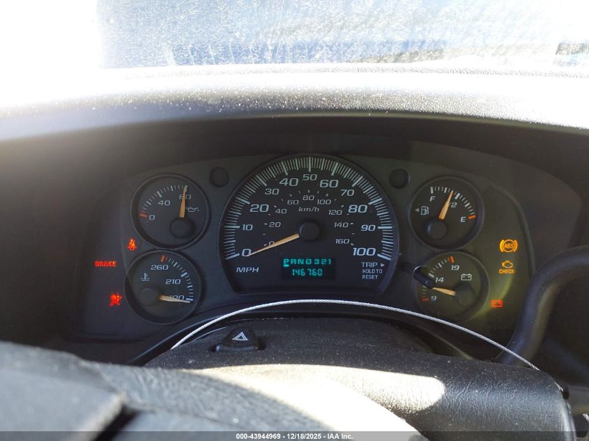 2005 Chevrolet Express VIN: 1GCGG25V451203999 Lot: 43944969