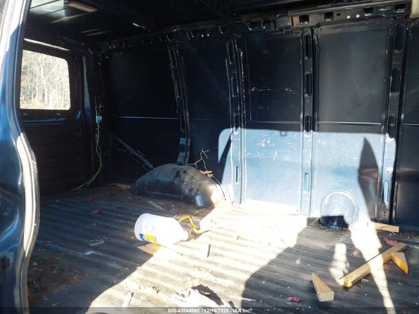 2005 Chevrolet Express VIN: 1GCGG25V451203999 Lot: 43944969