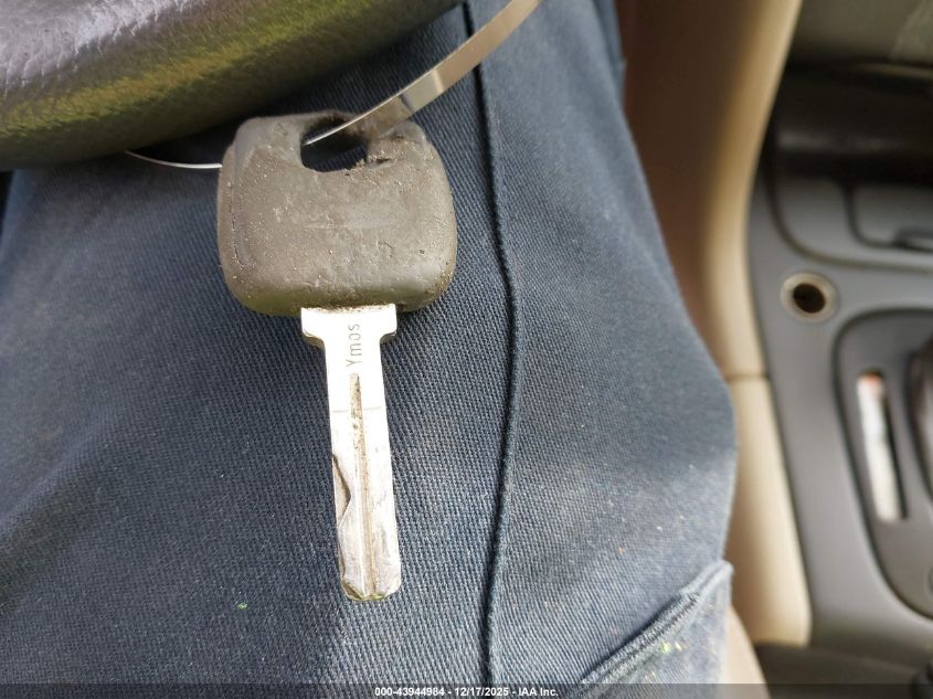 1999 Volvo V70 VIN: YV1LW55A1X2581463 Lot: 43944984