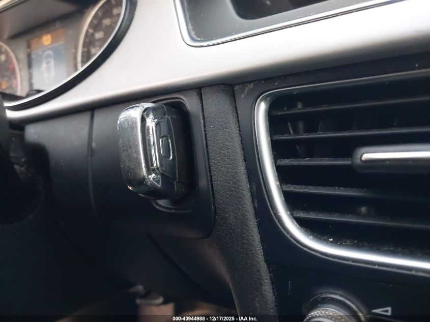 2016 Audi A4 2.0T Premium VIN: WAUBFAFLXGN002380 Lot: 43944988